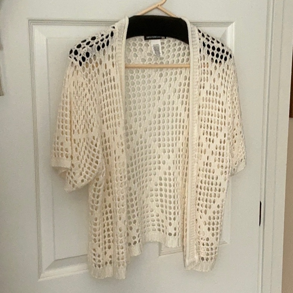 Sweaterworks Cream Shrug Poncho Open-Knit